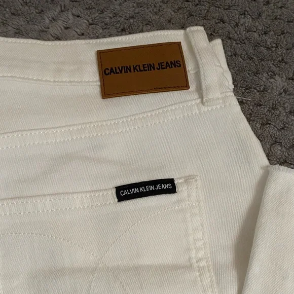 Calvin Klein High Rise Cripped Kick Boot - Picture 8 of 10